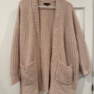 American Eagle Cream Chunky Cardigan